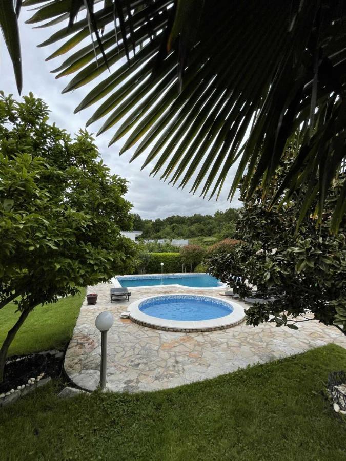Sunny Apartment With Swimming Pool Stolac Екстер'єр фото