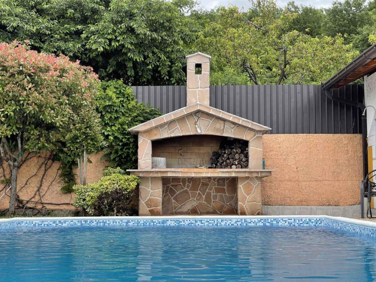 Sunny Apartment With Swimming Pool Stolac Екстер'єр фото