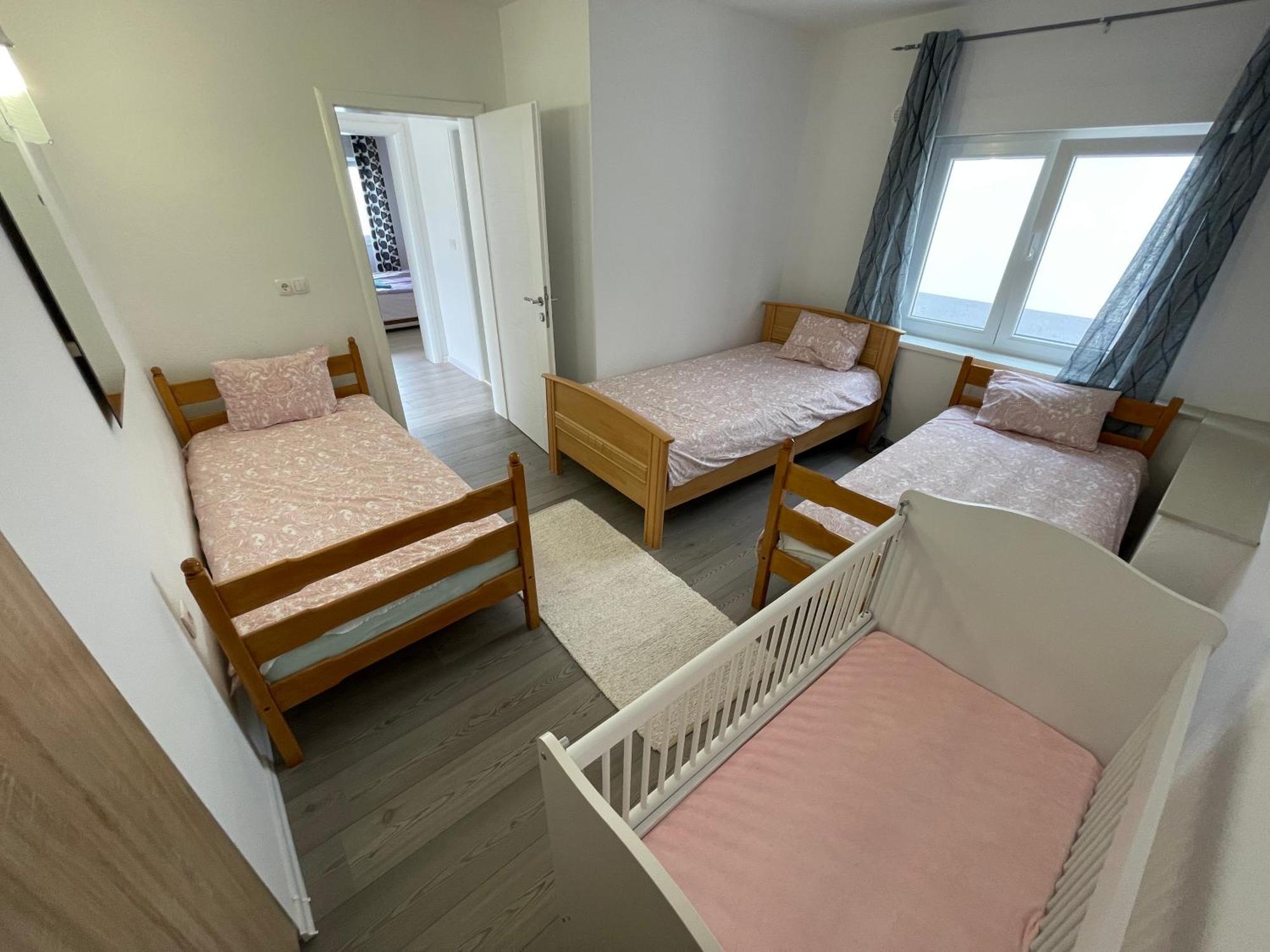 Sunny Apartment With Swimming Pool Stolac Екстер'єр фото