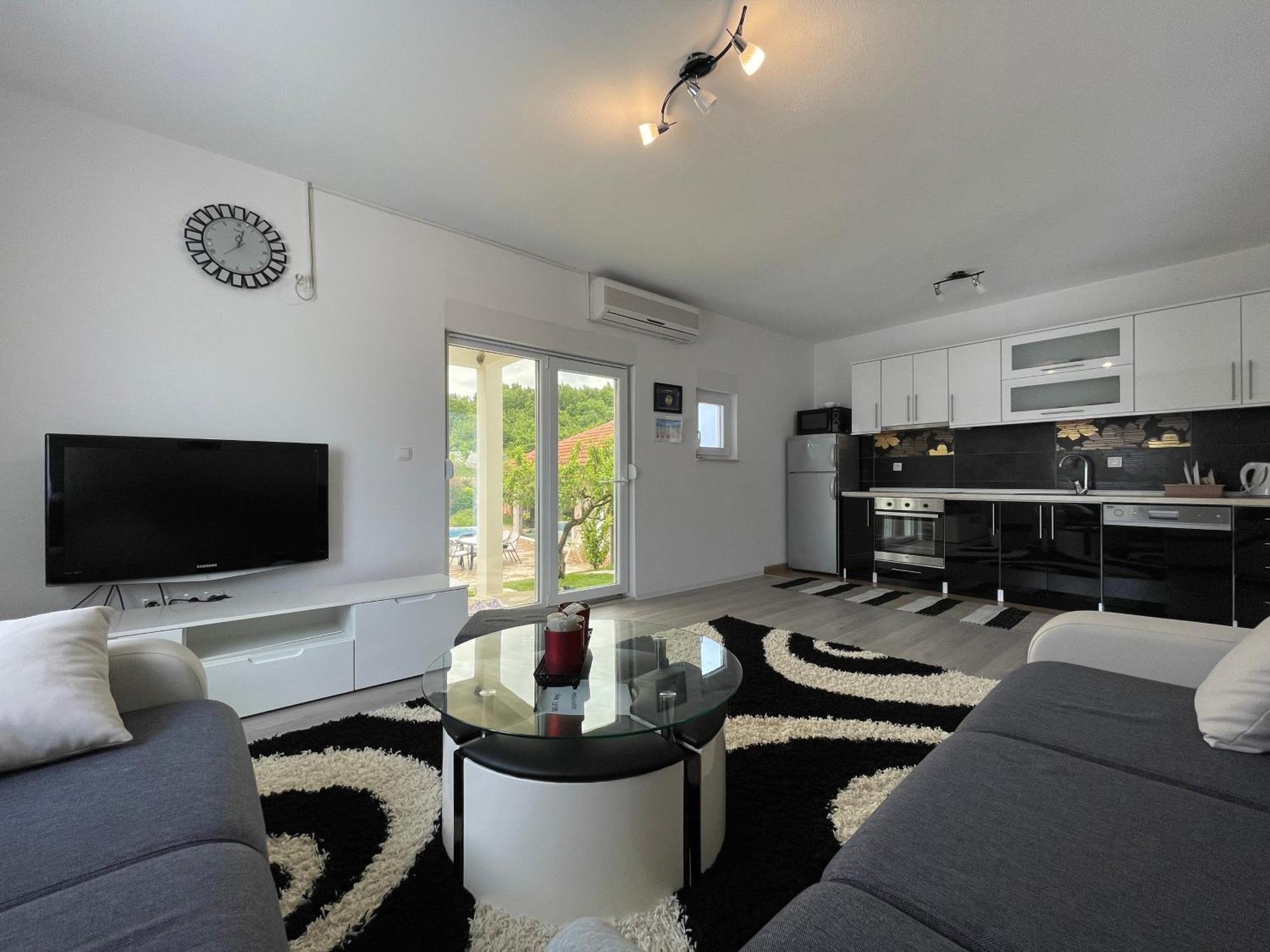 Sunny Apartment With Swimming Pool Stolac Екстер'єр фото