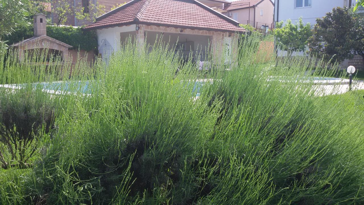 Sunny Apartment With Swimming Pool Stolac Екстер'єр фото